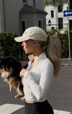 BELOVED CLASSIC TOP WHITE - Vitchi Vilani