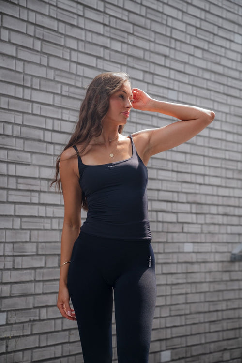 SKIM YOGA SINGLET BLACK - Vitchi Vilani