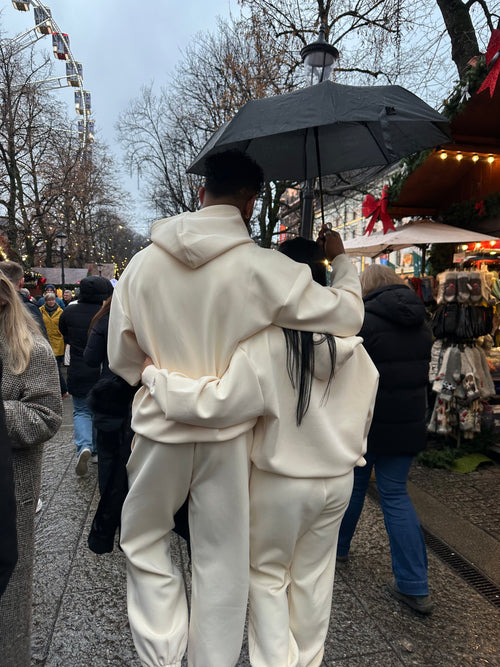 LUXE TRACKSUIT PANTS OVERSIZED VANILLA (Men)