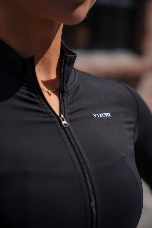 BELOVED CLASSIC TOP BLACK - Vitchi Vilani